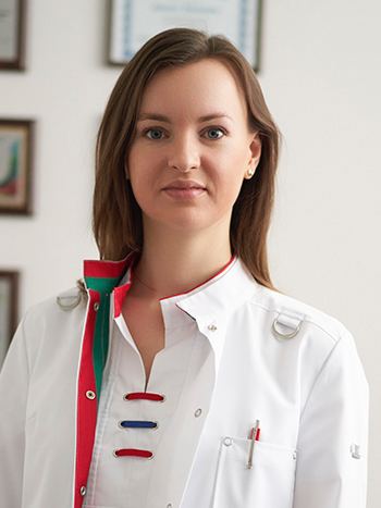 Наталья Сергеевна Анисимова, кандидат медицинских наук, офтальмохирург, специалист по хирургии сетчатки, катаракты и глаукомы