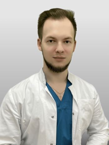 Врач-офтальмолог Манаенков Константин Ильич